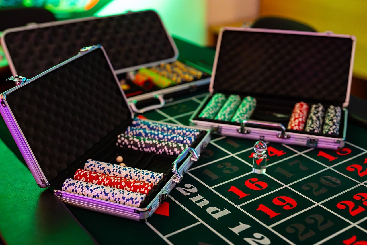 Casino chip stack — commission tracking and color-up procedure